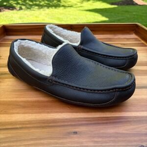 UGG Leather Ascot Slippers Loafers Mens 11 Brown Shearling Fur Lined 5379